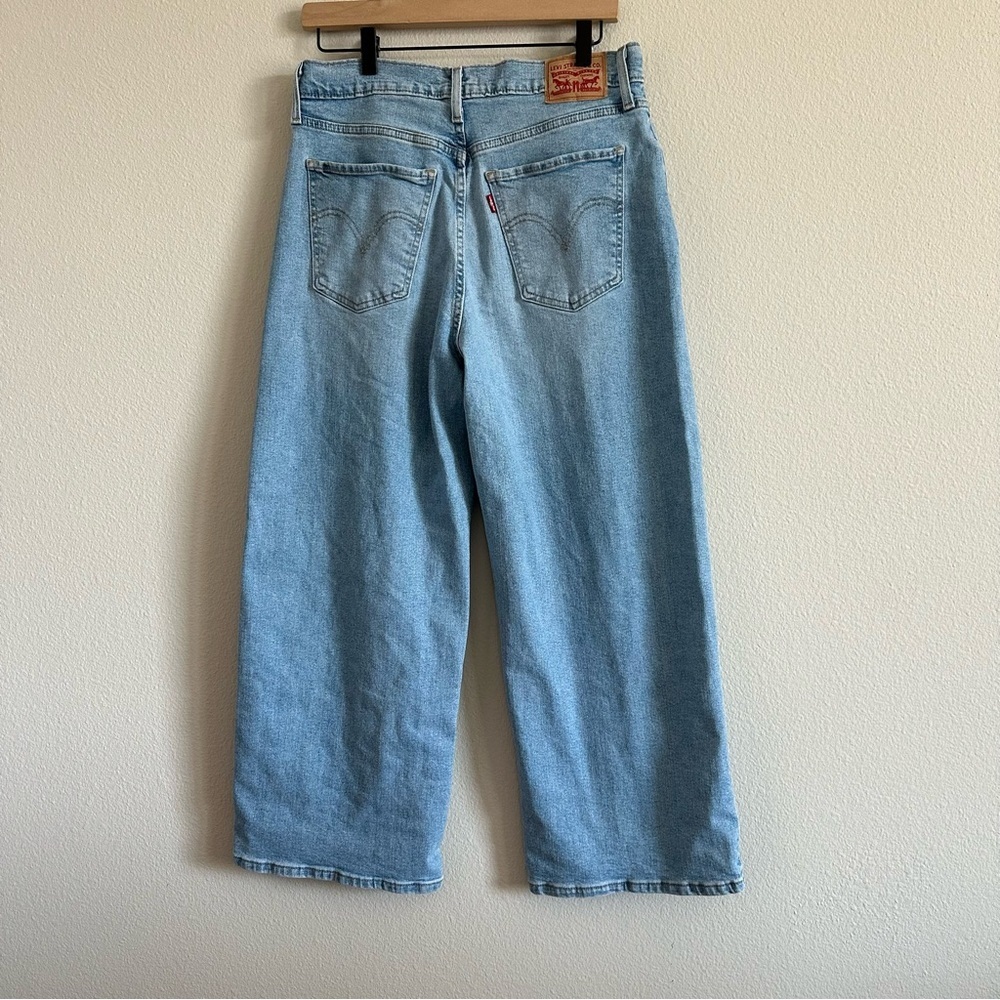 Levi's Women's High Rise Wide Leg Jean - Picture 3 of 9